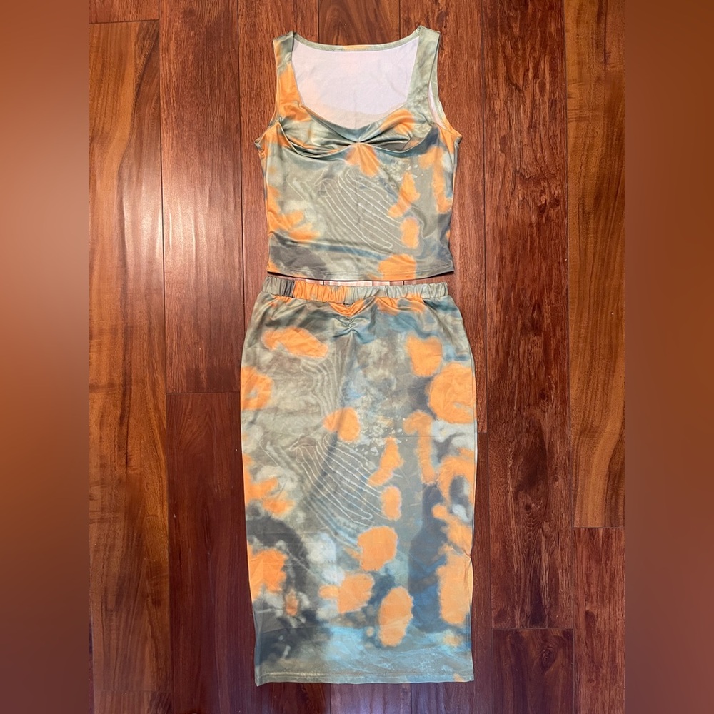 Micas Tie-Dye Tank and Skirt Set size M